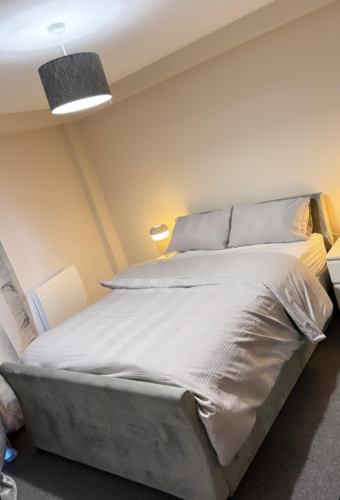 Luxury 2 Bedroom Apartment In Manchester City Centre - Free Parking מראה חיצוני תמונה